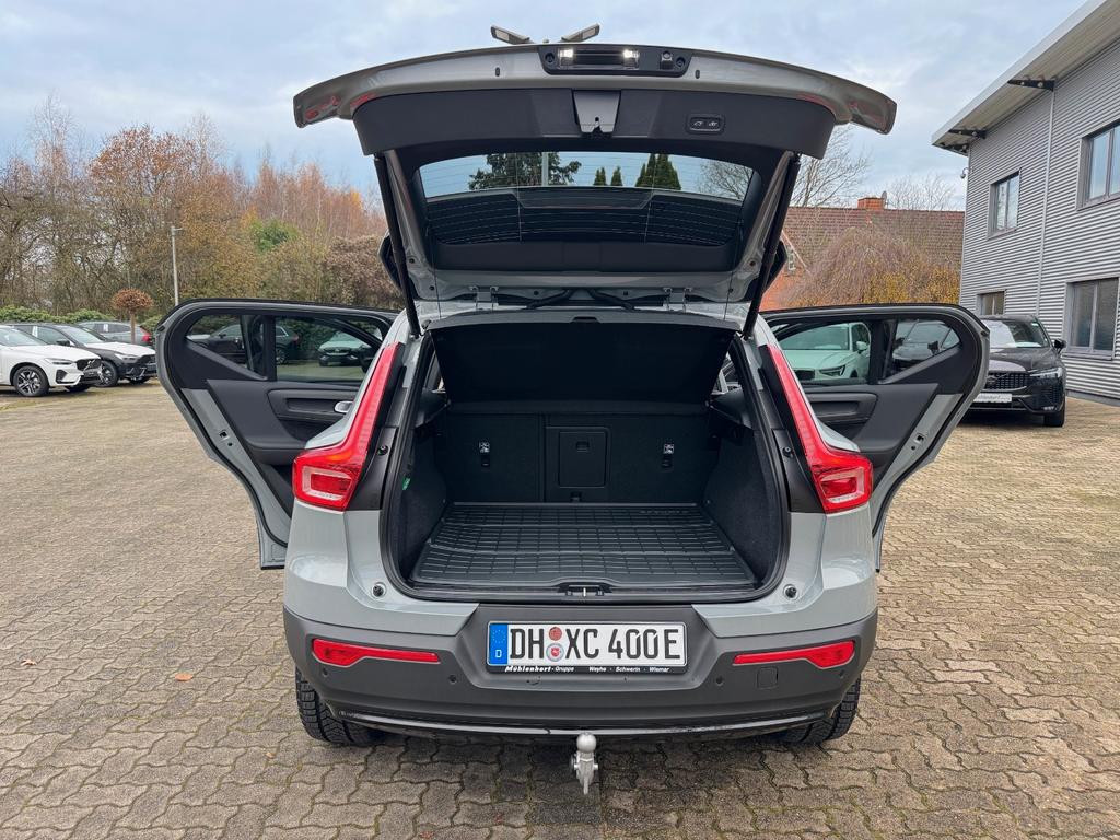 Volvo EX40