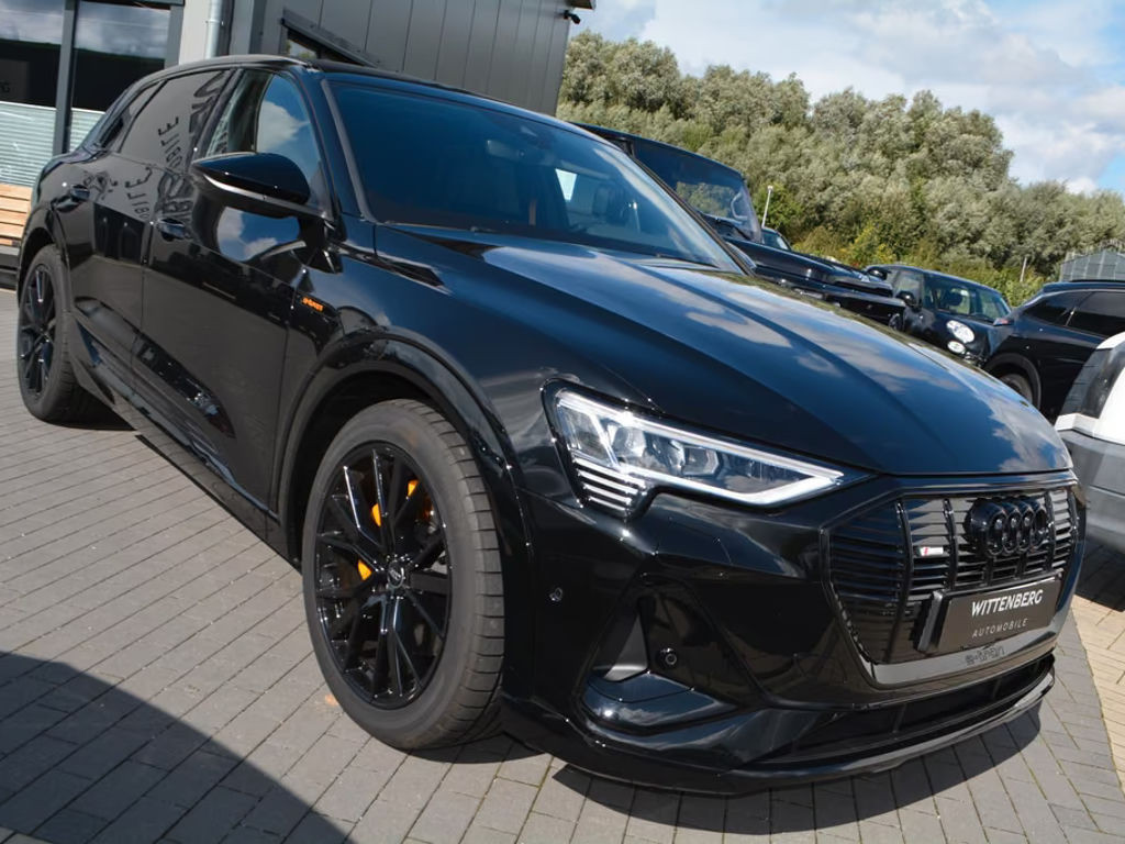 Audi e-tron Quattro Black Edition S-Line 50