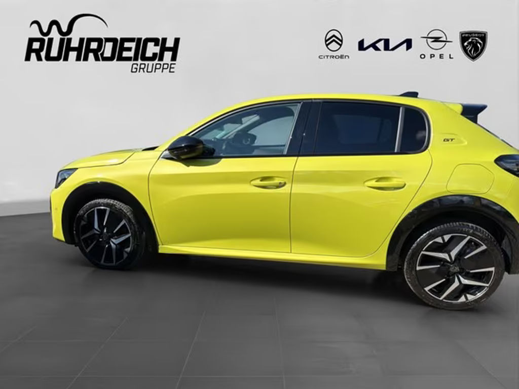 Peugeot e-208