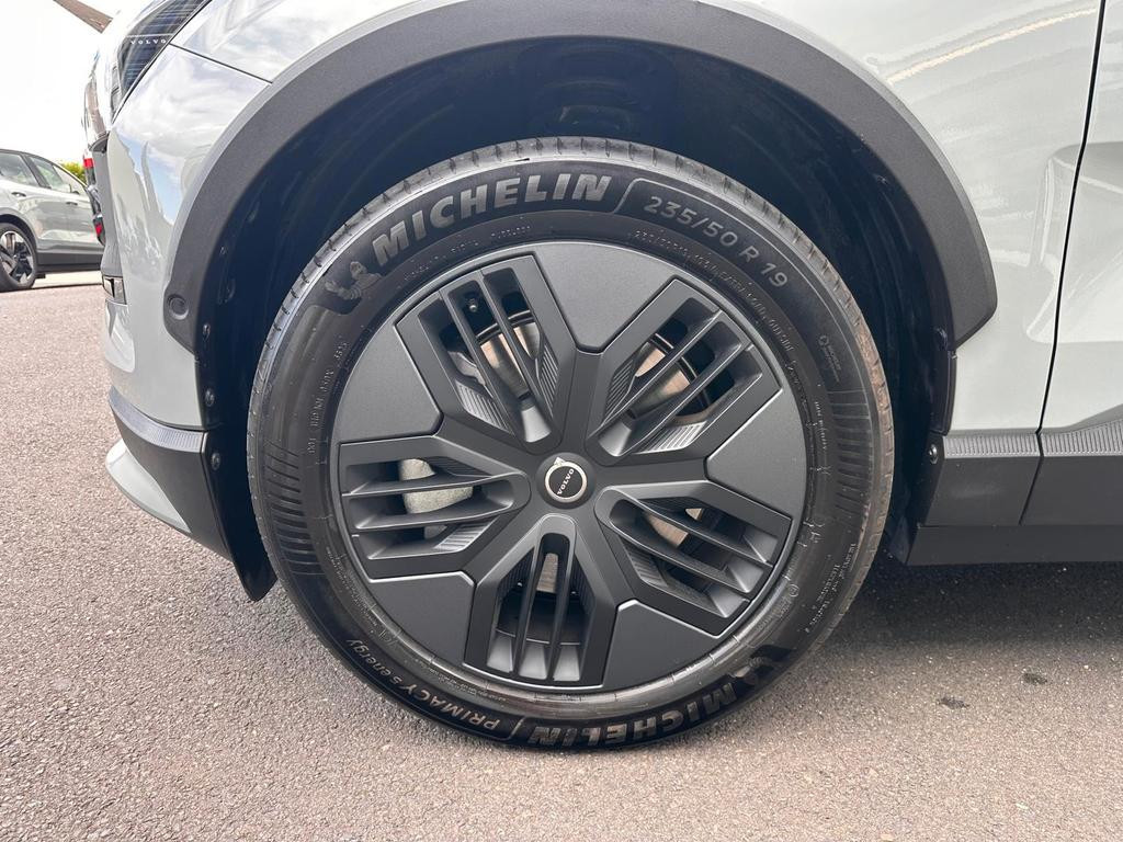 Volvo EX30