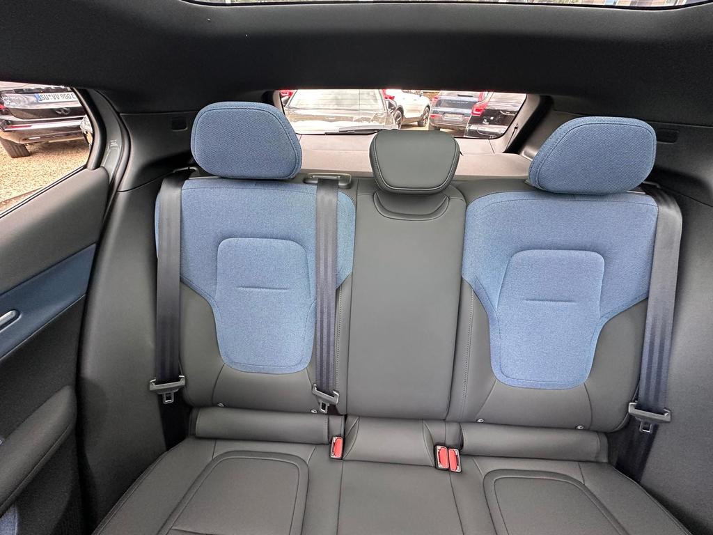 Volvo EX30