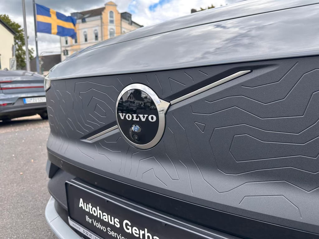 Volvo EX30