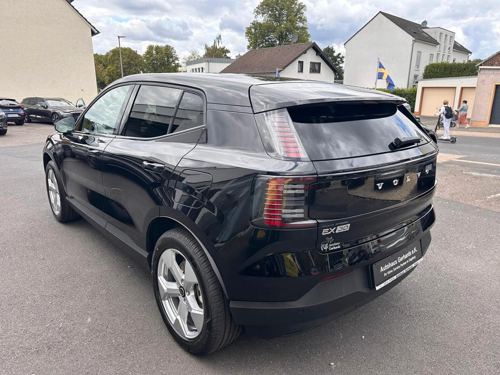 Volvo EX30