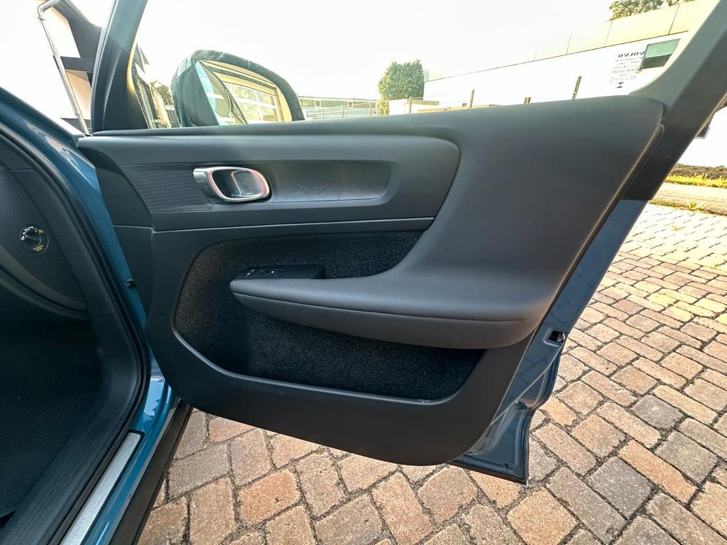 Volvo C40