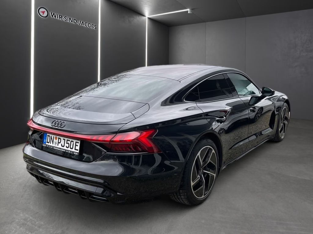 Audi e-tron GT