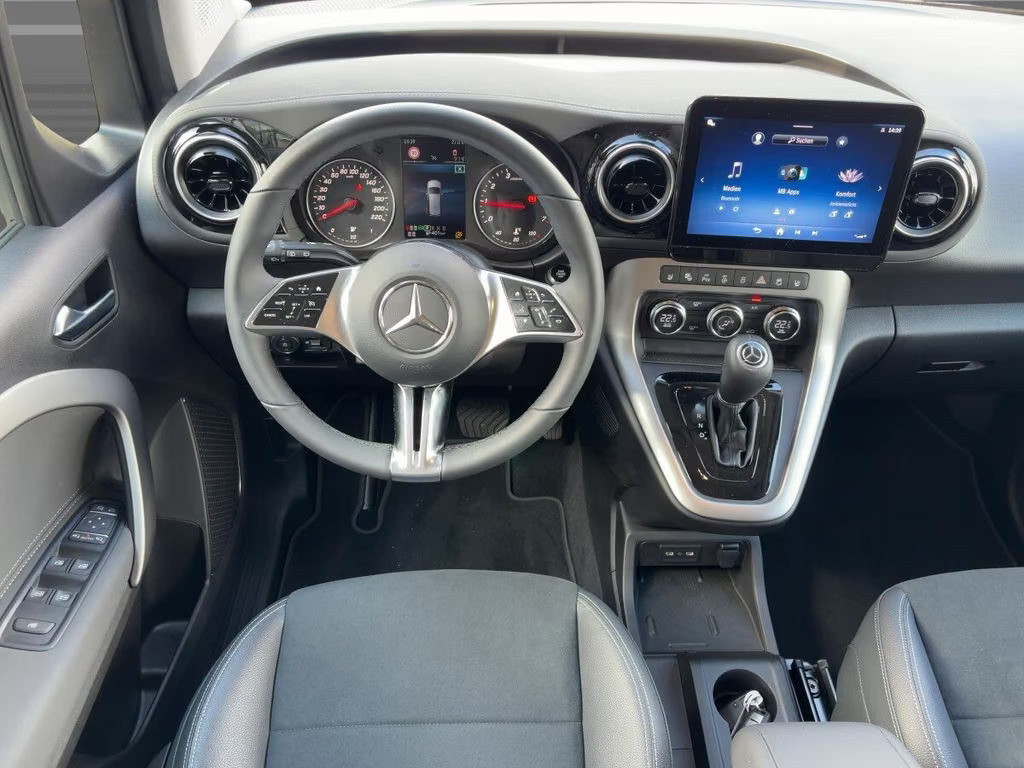 Mercedes-Benz T 180