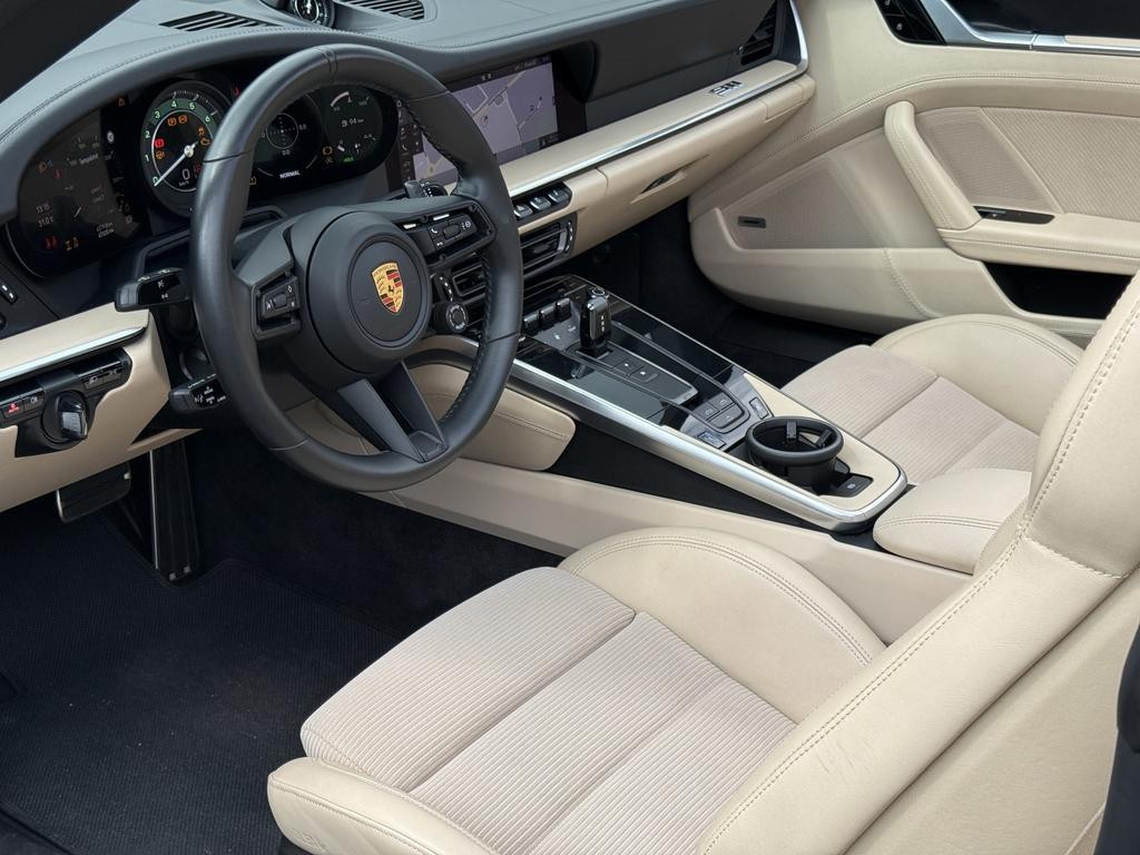 Porsche 911 4S 992 Cabriolet