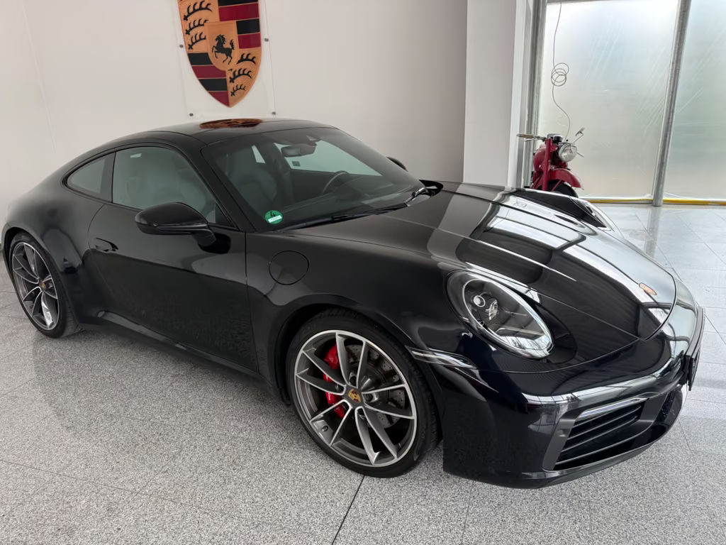 Porsche 911 4S 992