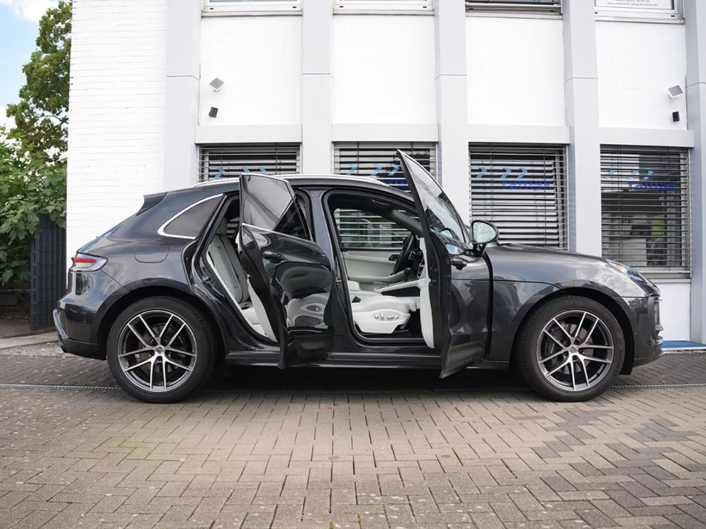 Porsche Macan LEDER KREIDE-ACC-LUFTF-PANO-SPORTABG.-VOLL
