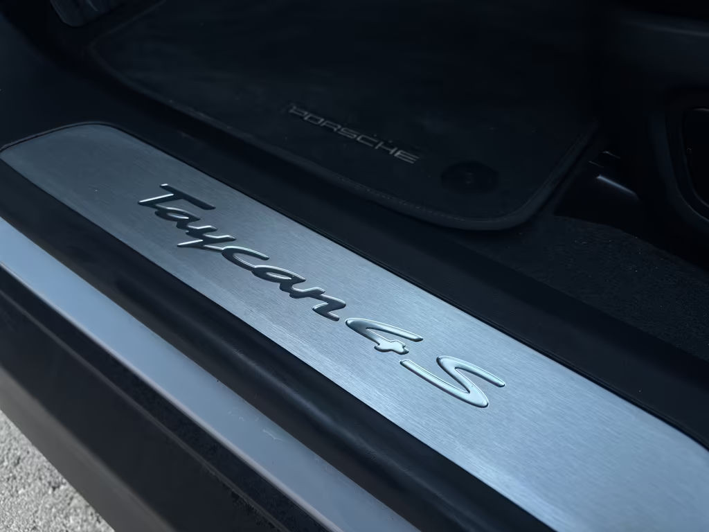 Porsche Taycan