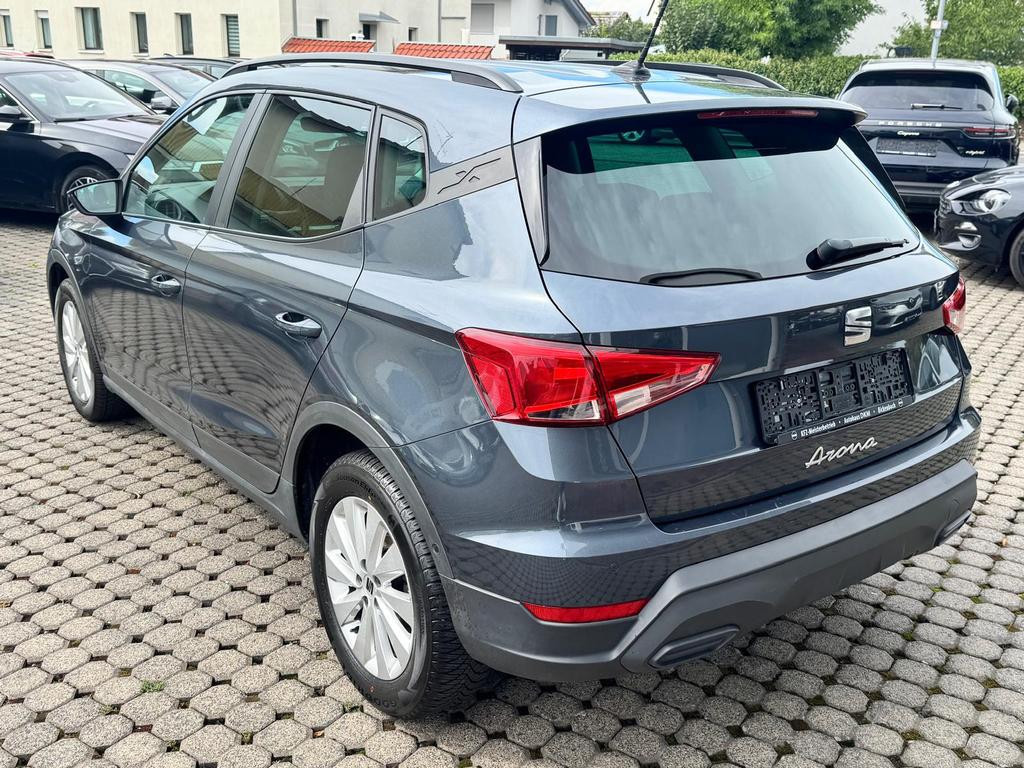 Seat Arona