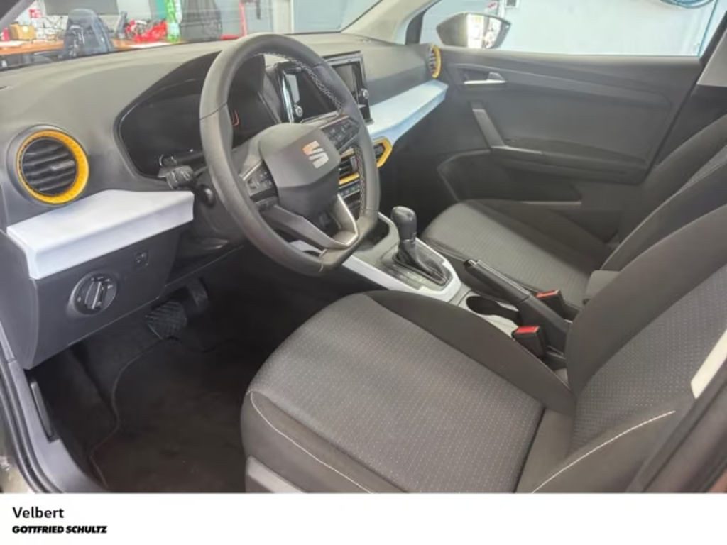 Seat Arona