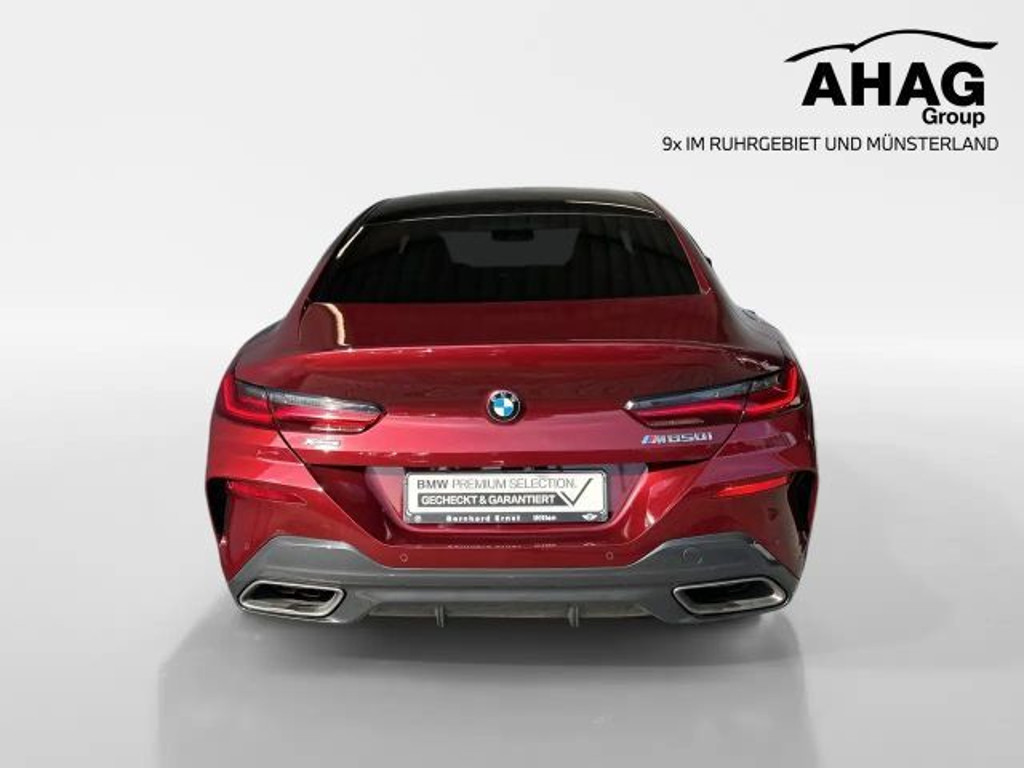 BMW M850