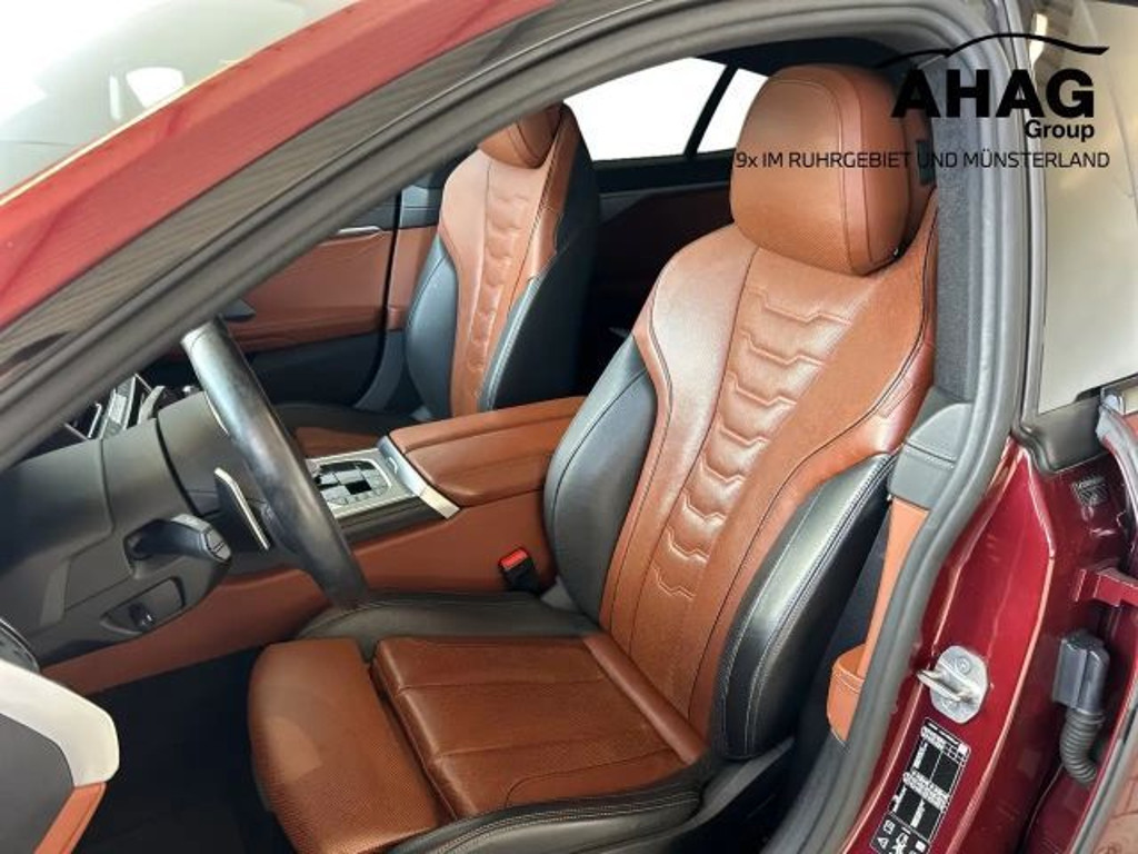 BMW M850