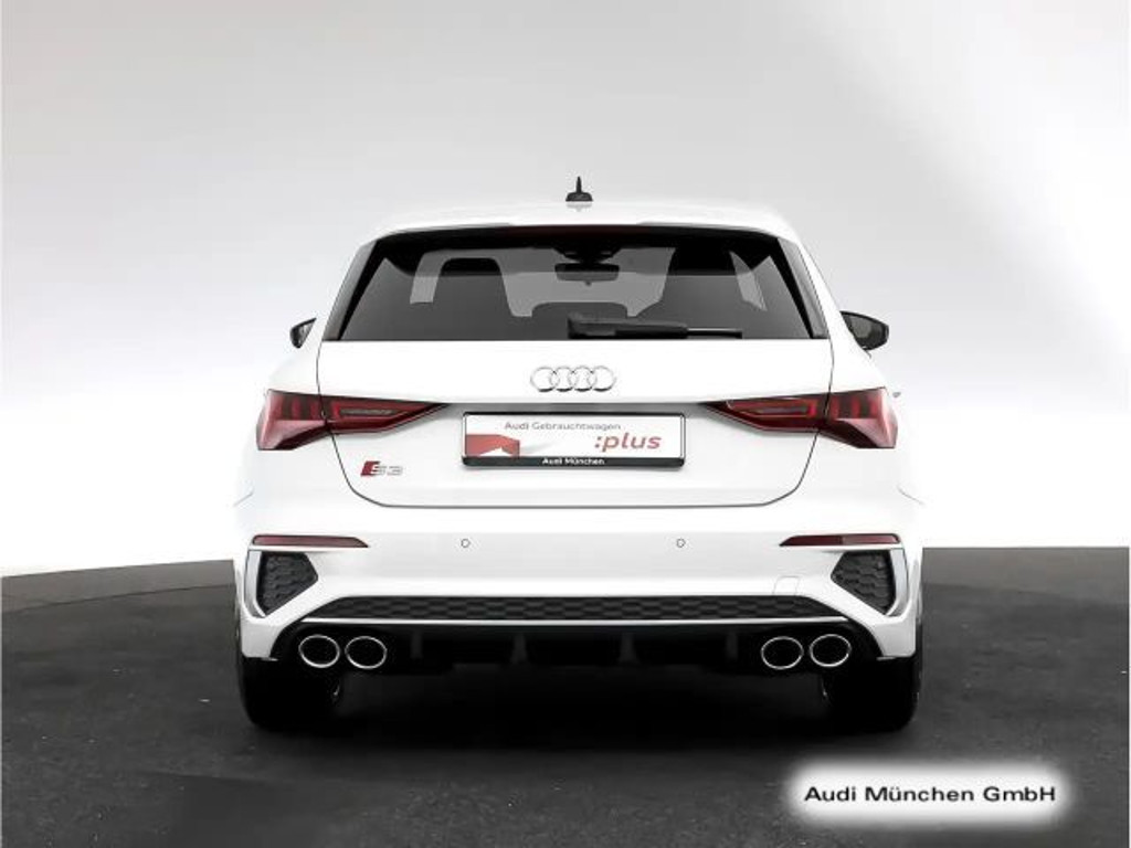 Audi S3 Sedan S-Tronic
