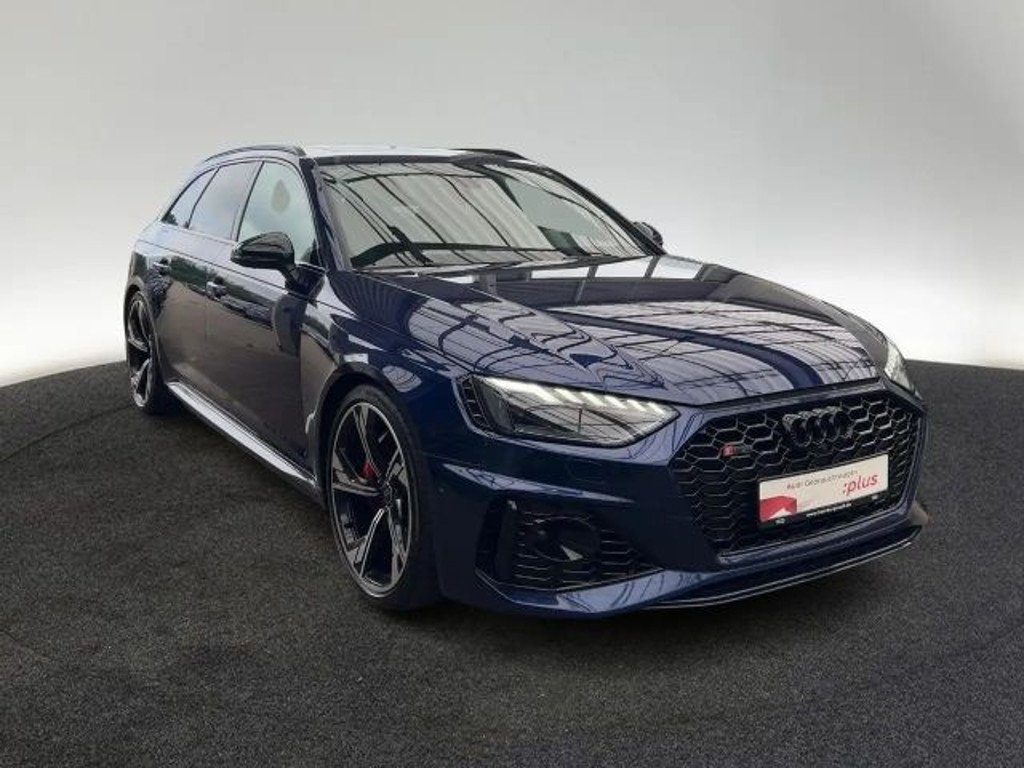 Audi RS4