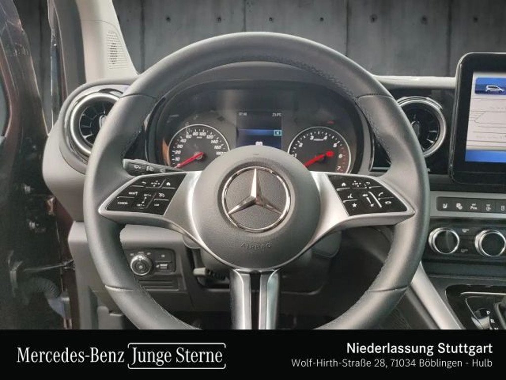 Mercedes-Benz T 180