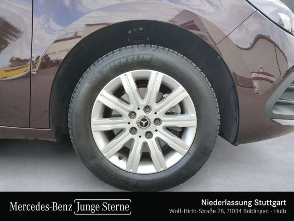 Mercedes-Benz T 180