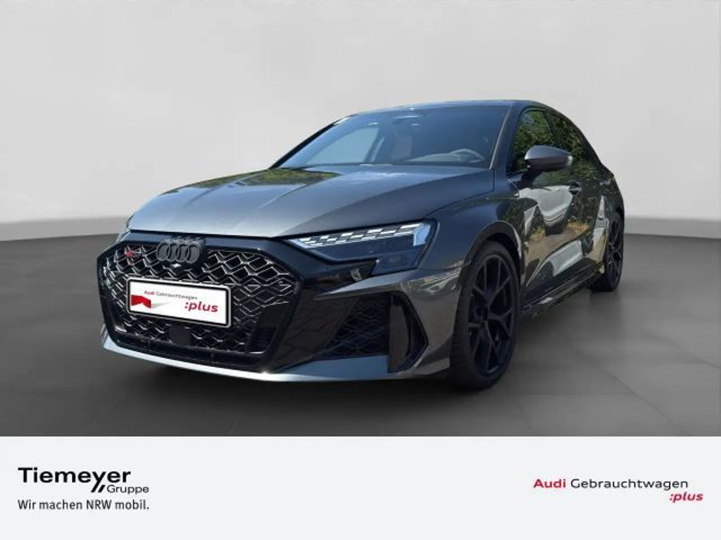 Audi RS3 Sedan Quattro