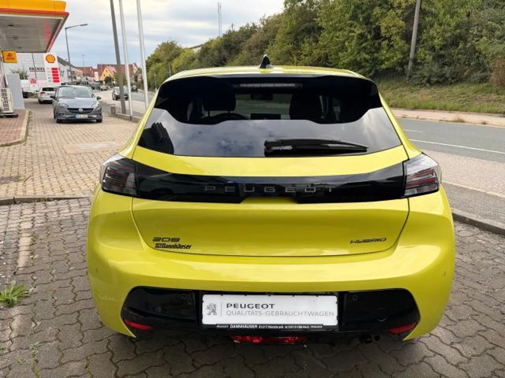 Peugeot e-208