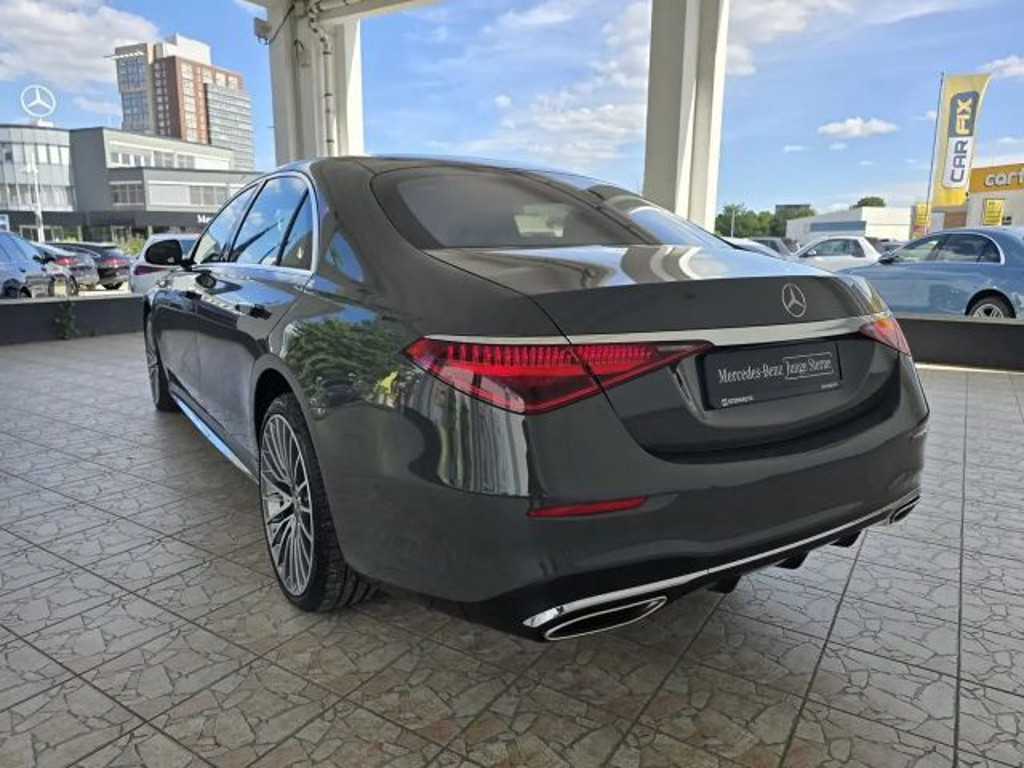 Mercedes-Benz S-Klasse