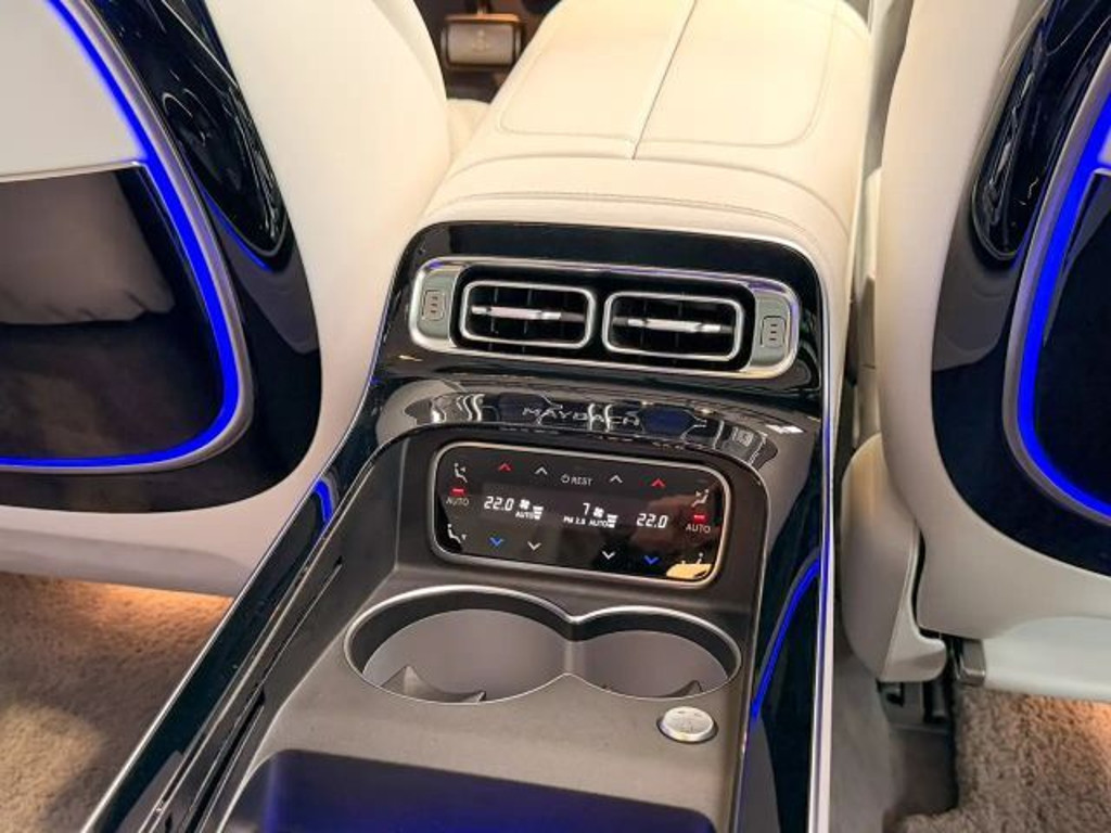 Mercedes-Benz S-Klasse