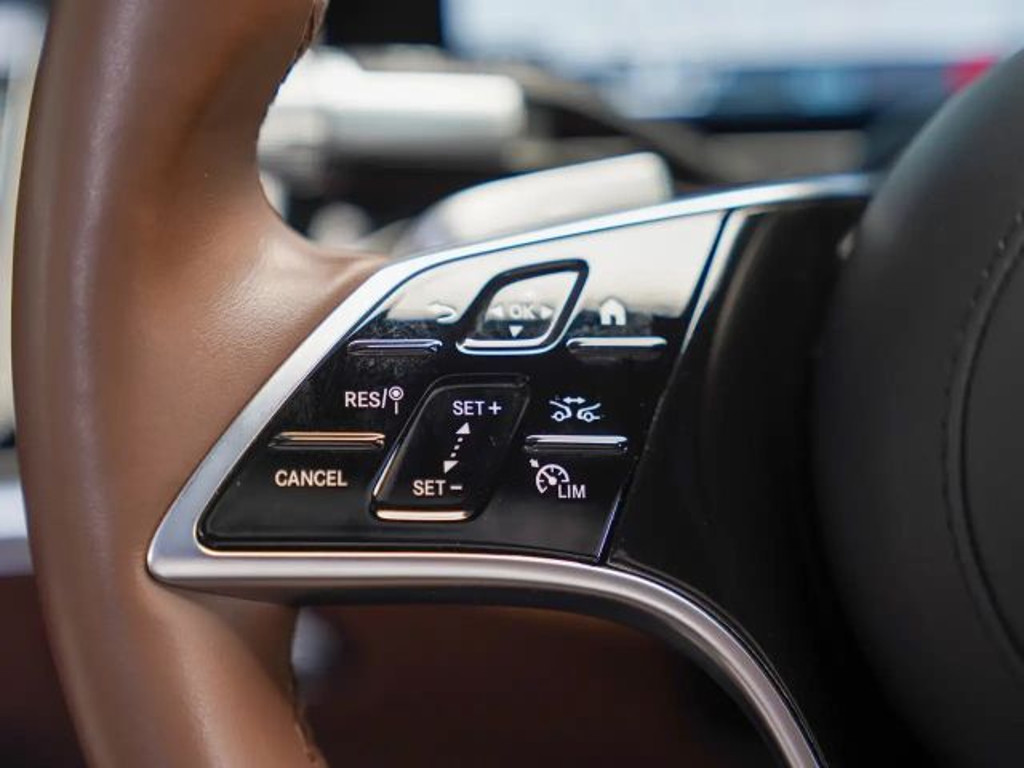Mercedes-Benz S-Klasse