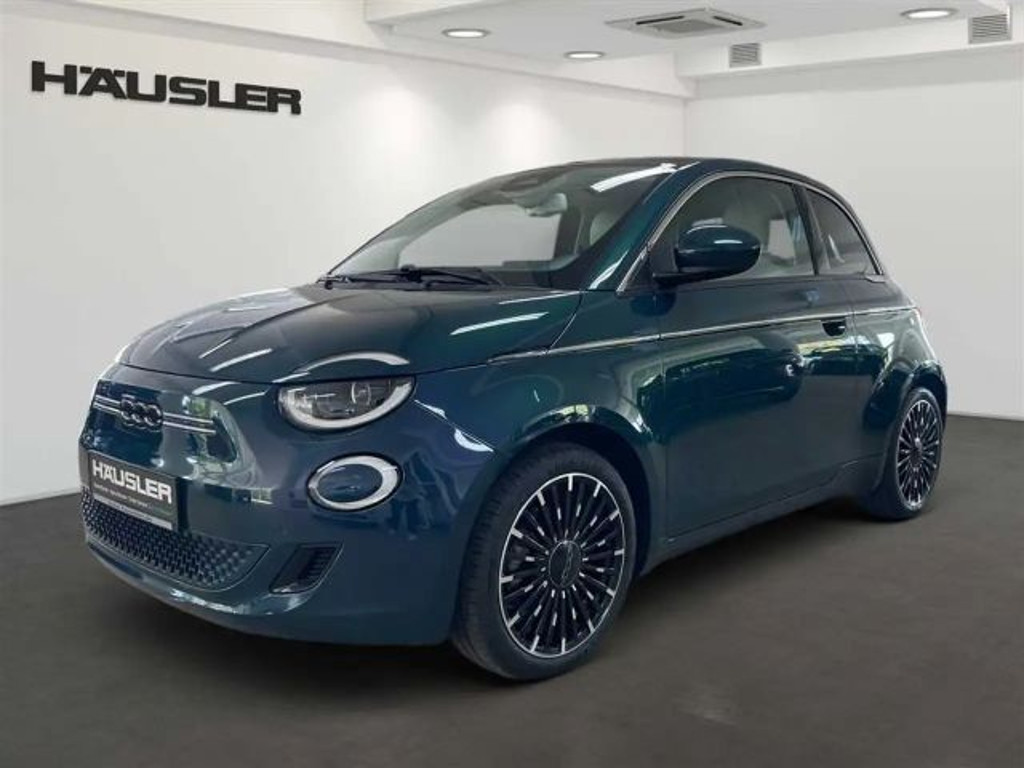 Fiat 500e La Prima