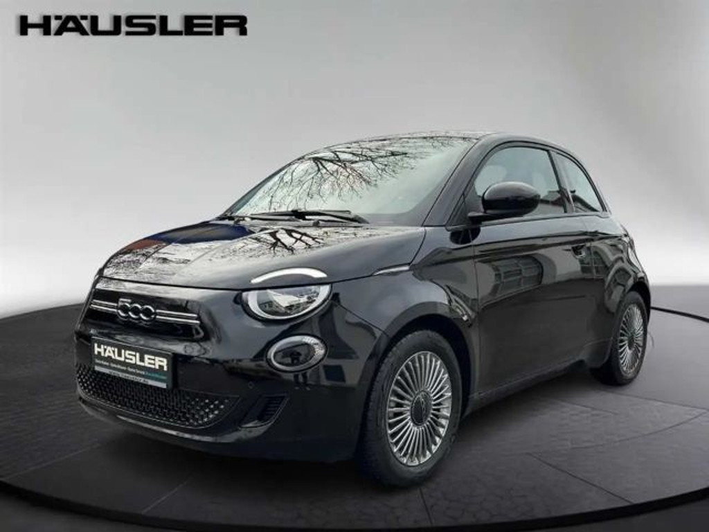 Fiat 500e Parksensoren Sitzheizung Kamera Alufelgen CarPlay