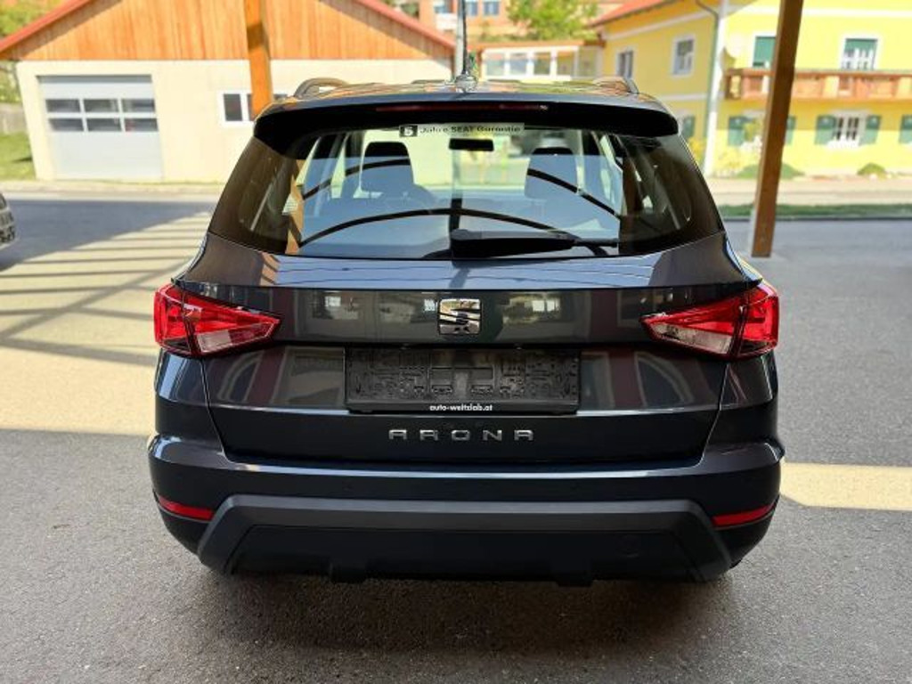 Seat Arona