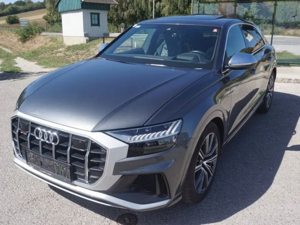 Audi SQ8