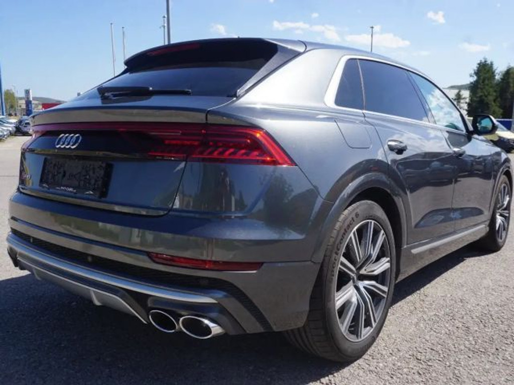 Audi SQ8
