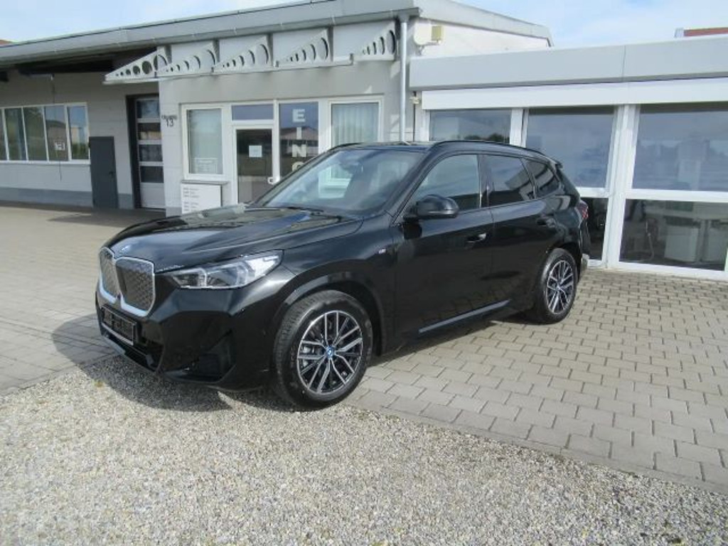 BMW iX1 M-Sport xDrive