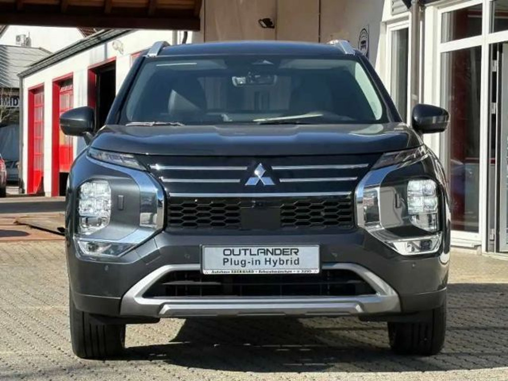 Mitsubishi Outlander PHEV