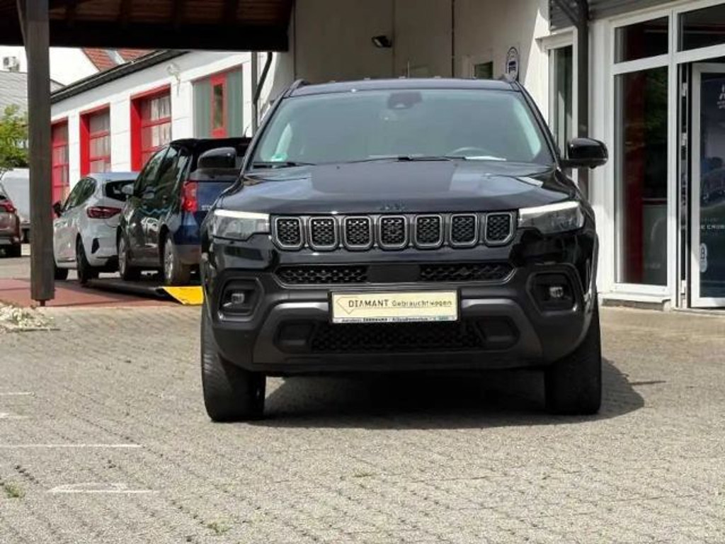 Jeep Compass 4xe 4x4 Trailhawk
