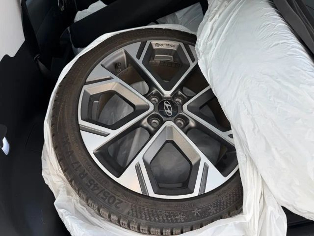 Hyundai INSTER