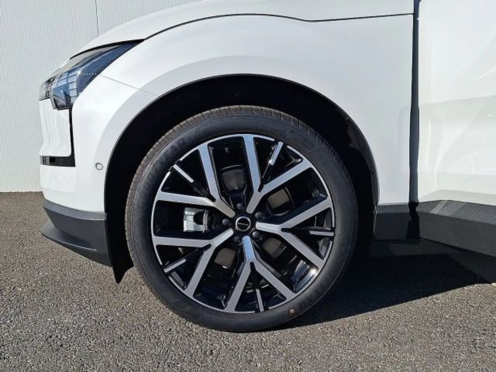 Volvo EX30