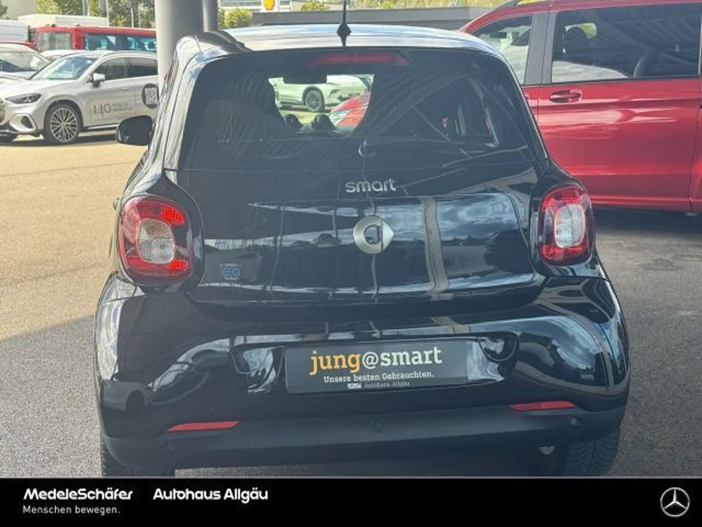 Smart EQ forfour
