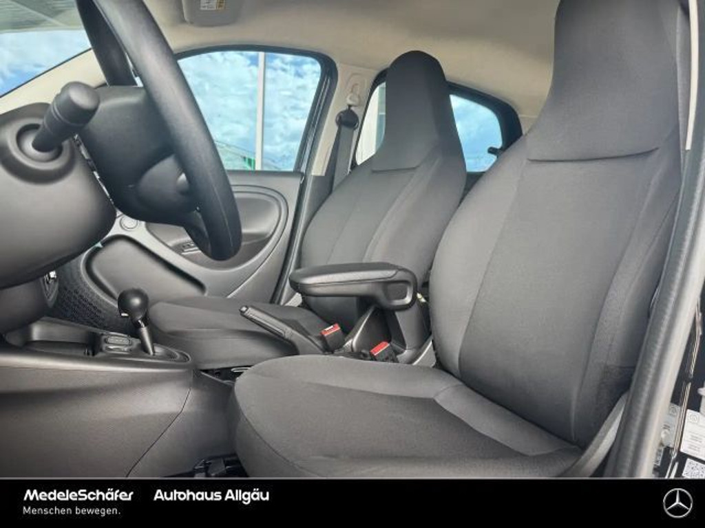 Smart EQ forfour