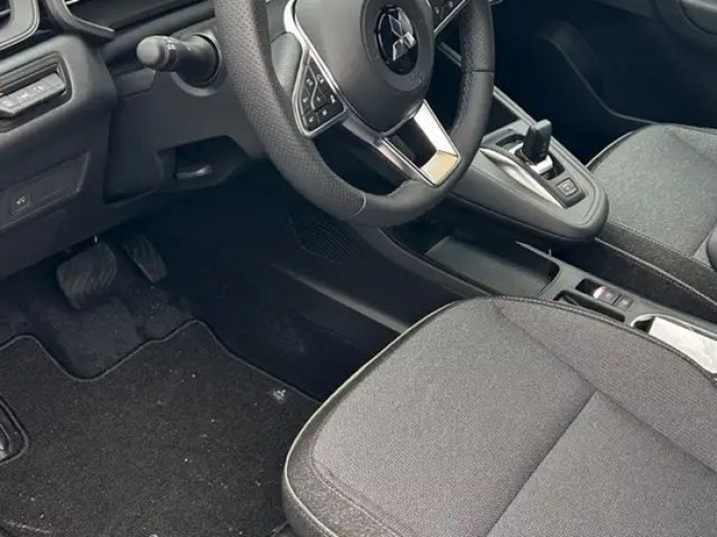 Mitsubishi Grandis