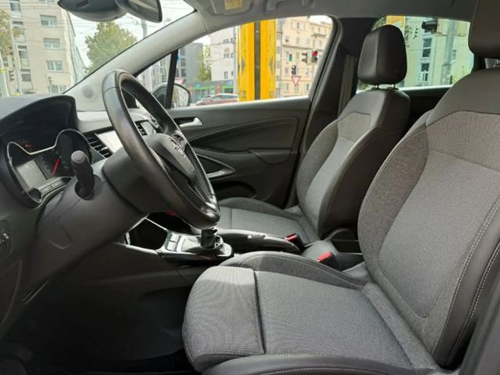 Opel Crossland X