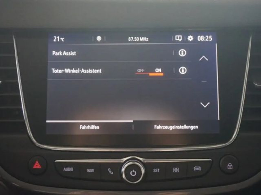Opel Crossland X