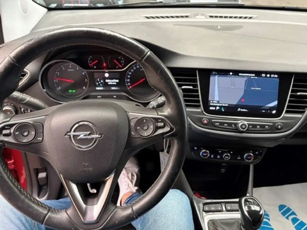 Opel Crossland X