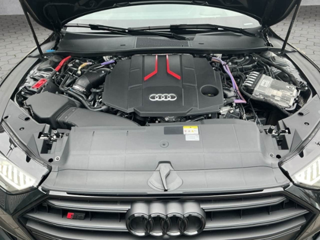 Audi S7