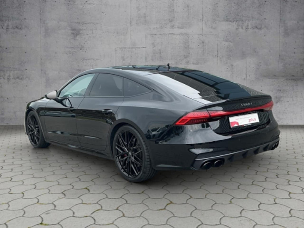 Audi S7