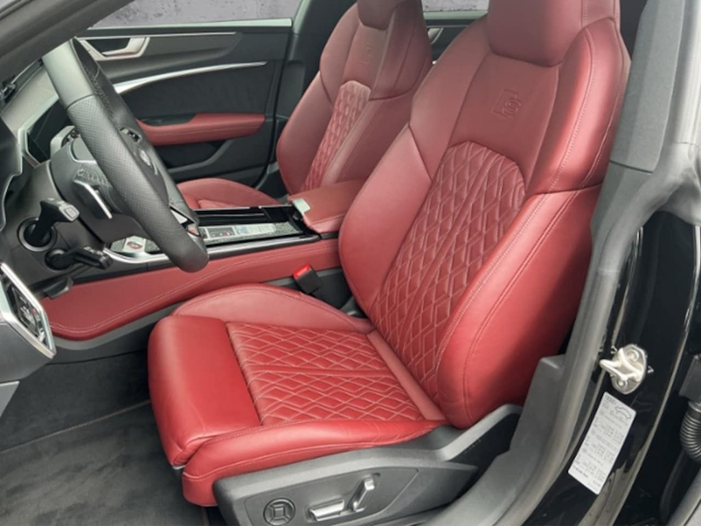 Audi S7