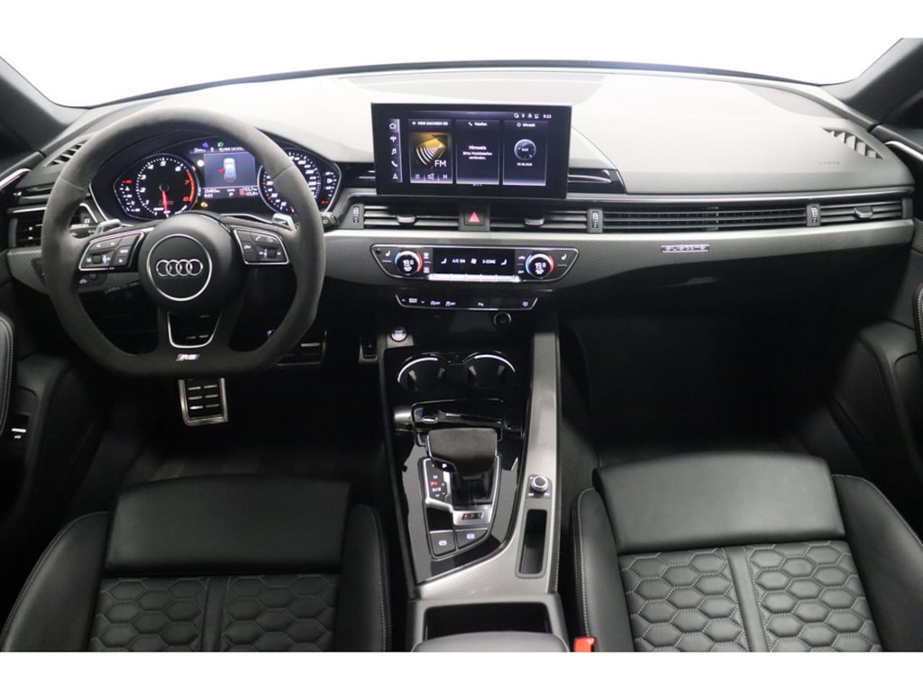 Audi RS4