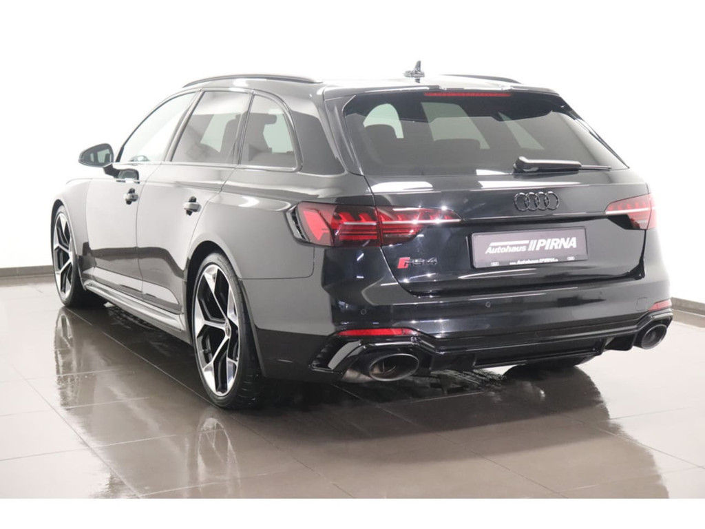 Audi RS4