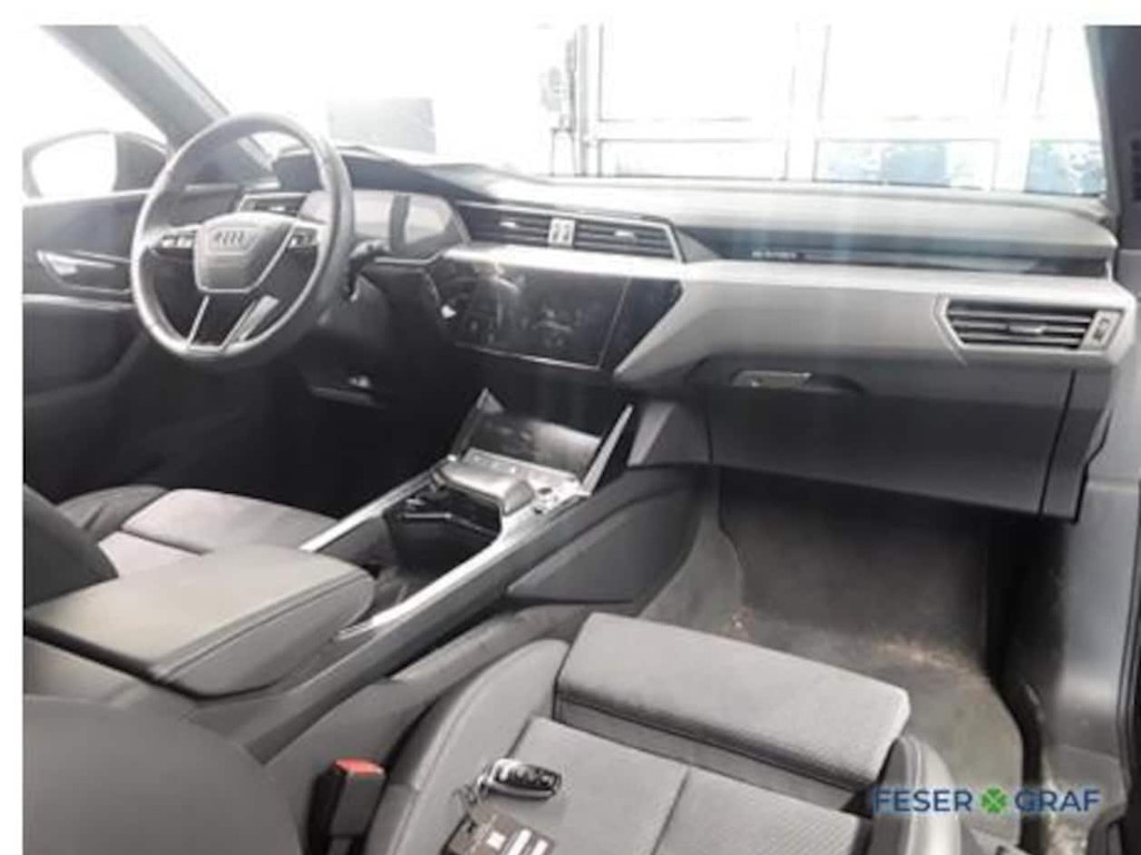 Audi Q8 e-tron