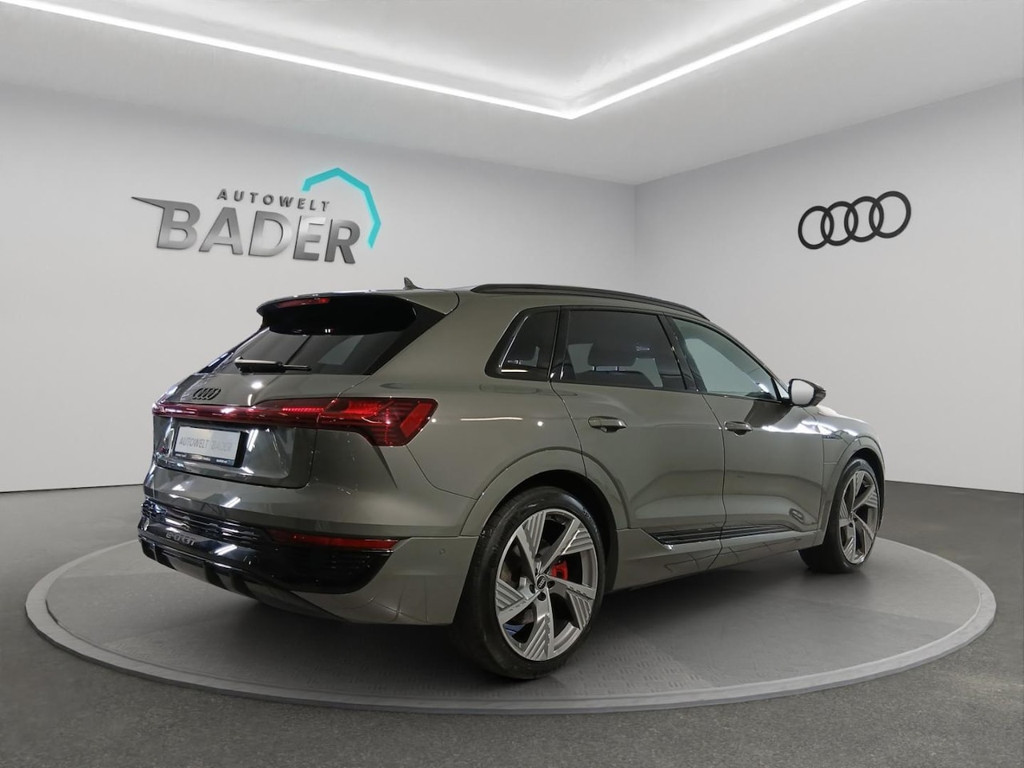 Audi Q8 e-tron